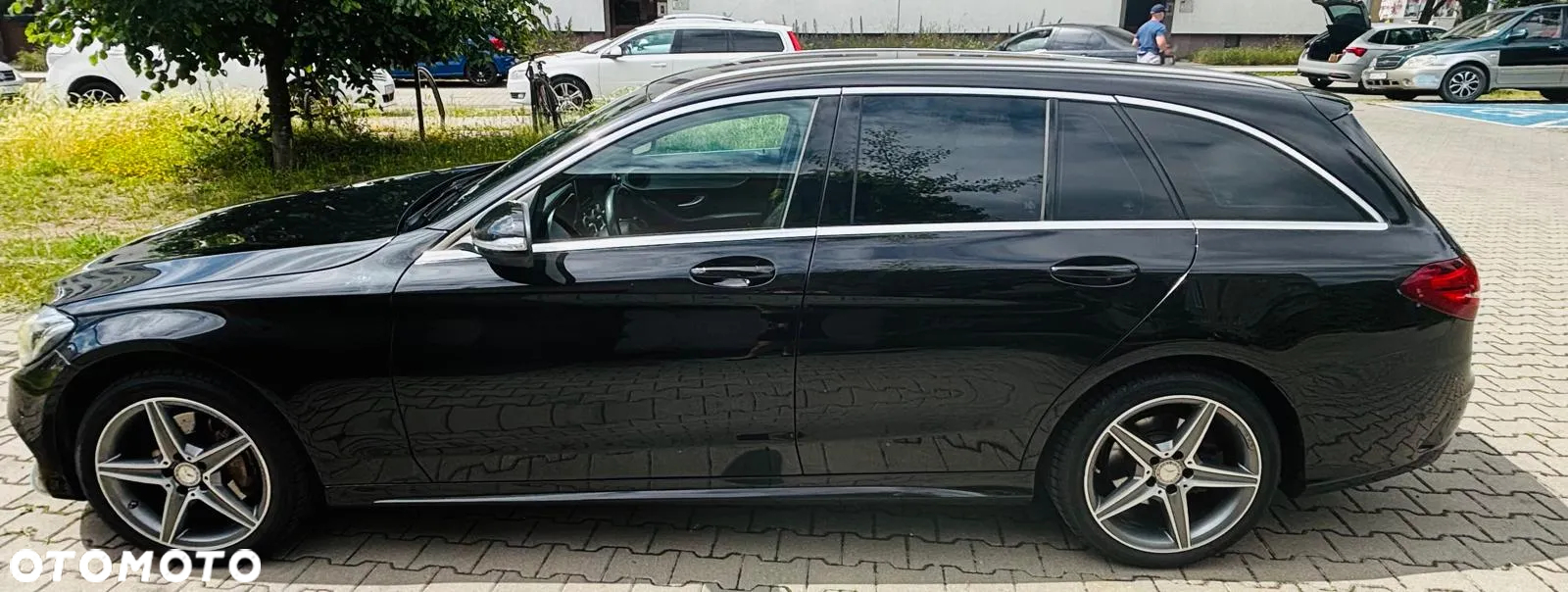 Mercedes-Benz Klasa C 220 (BlueTEC) d T 7G-TRONIC AMG Line - 2