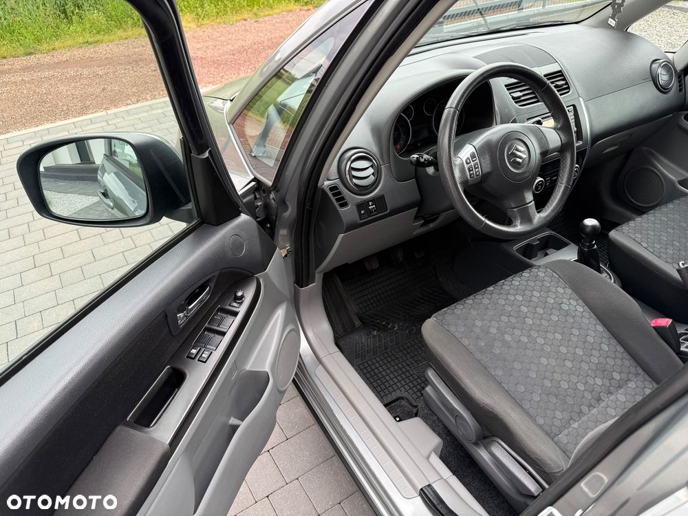 Suzuki SX4 - 20