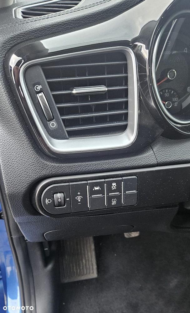 Kia Ceed - 15