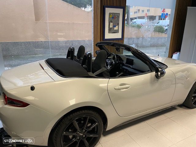 Mazda MX-5 1.5 RF Sky-G Evolve Navi - 32