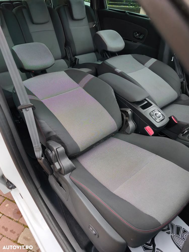 Renault Grand Scenic dCi 110 LIMITED - 14