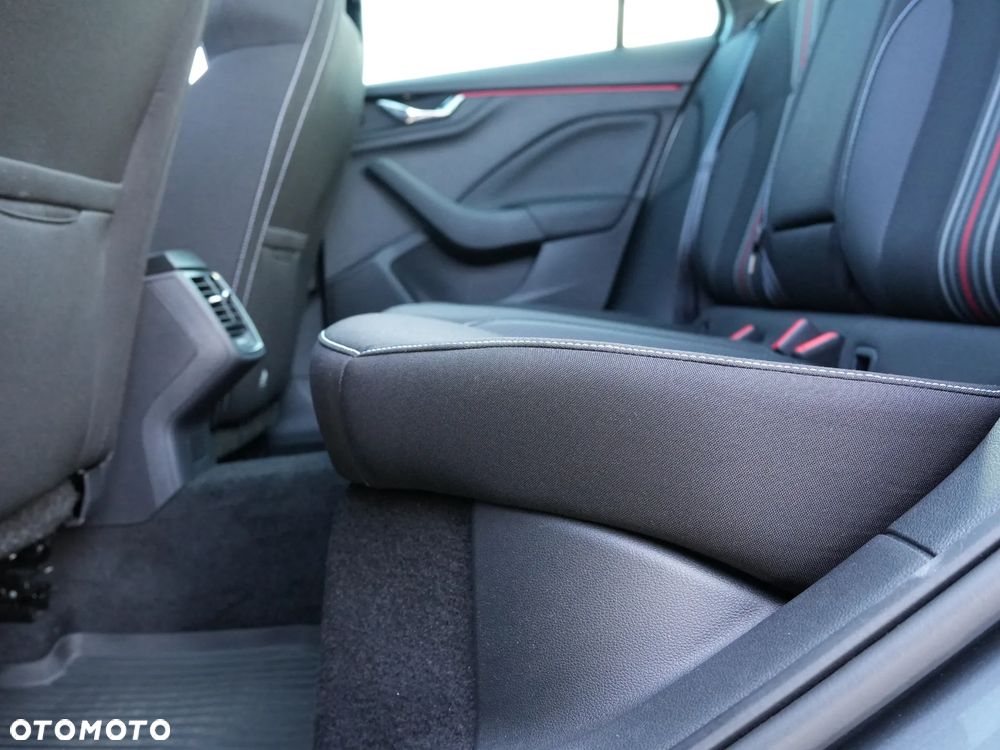 Skoda Kamiq 1.5 TSI Monte Carlo DSG - 36