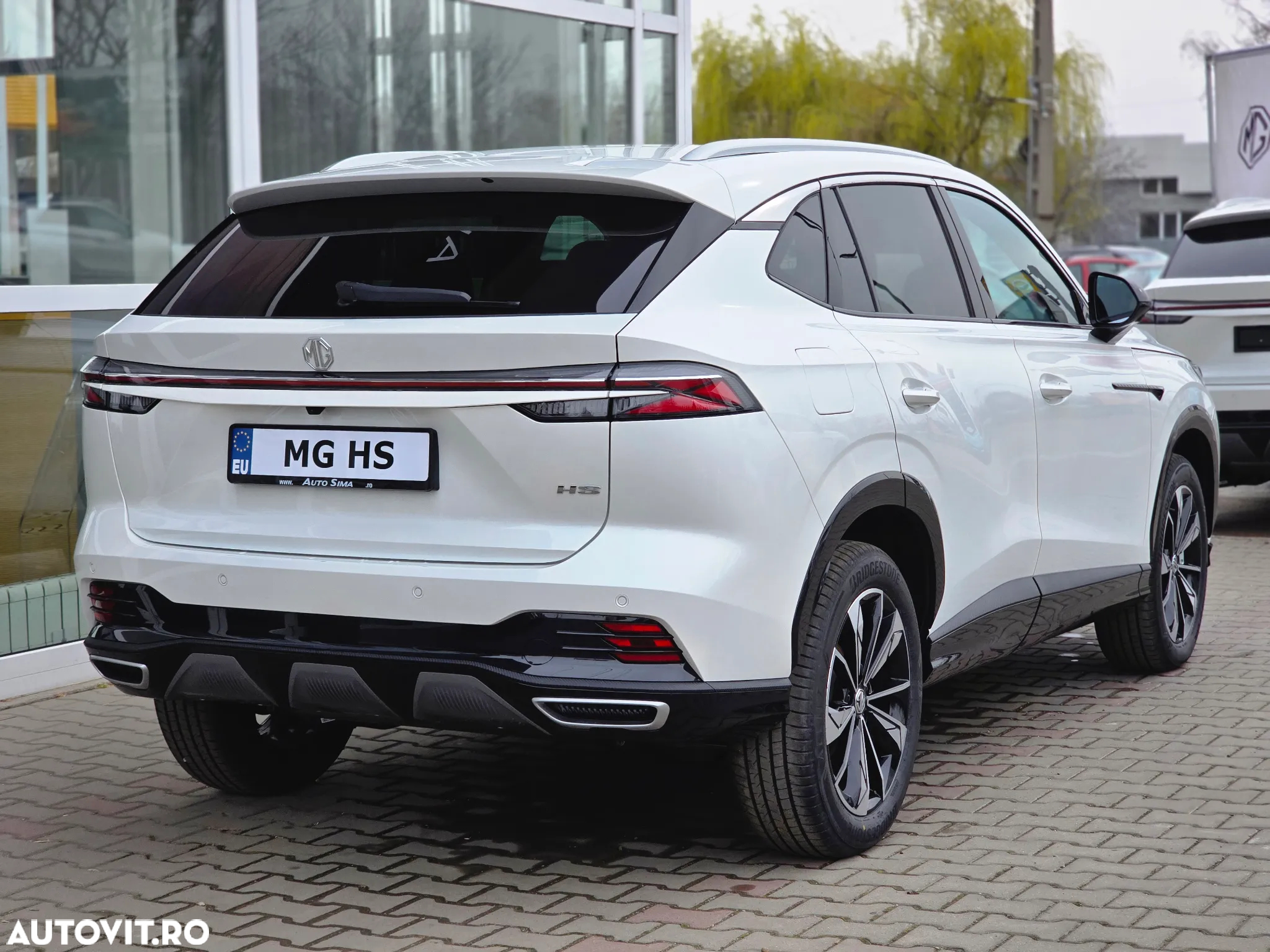 MG HS 1.5 T-GDi 7DCT Exclusive - 7