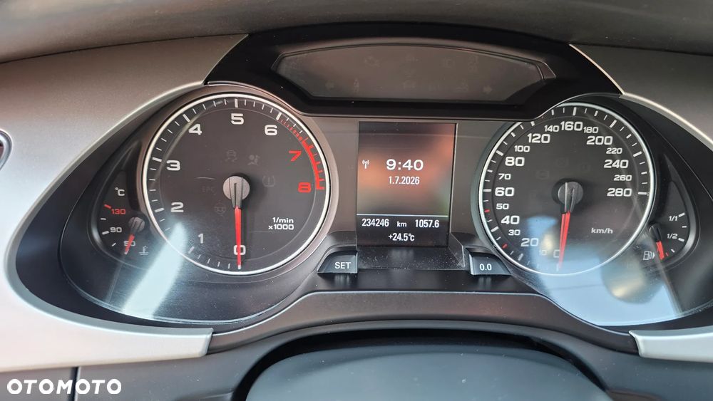 Audi A4 Limousine 1.8 TFSI S line Sportpaket - 12