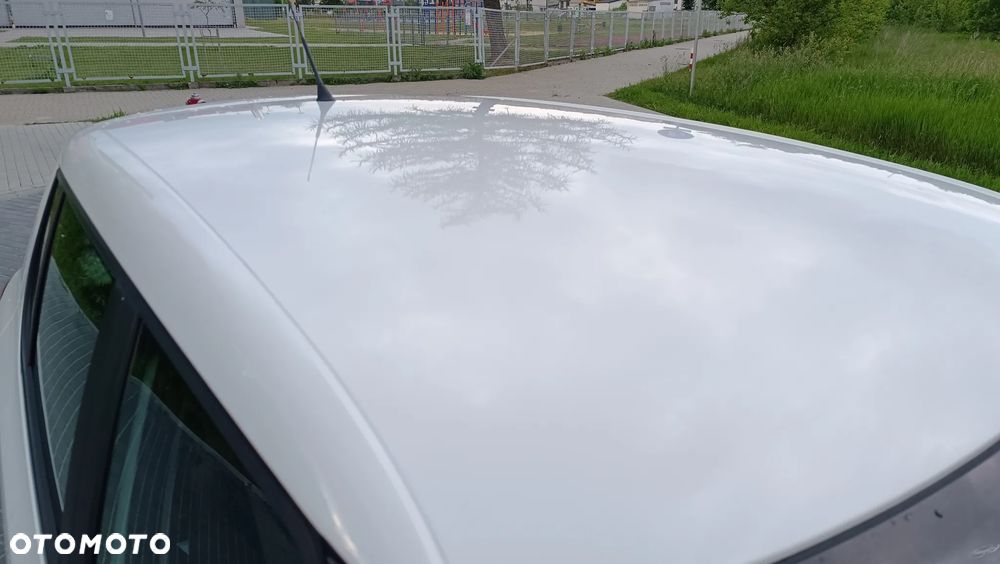 Skoda Fabia 1.2 HTP Ambiente - 12