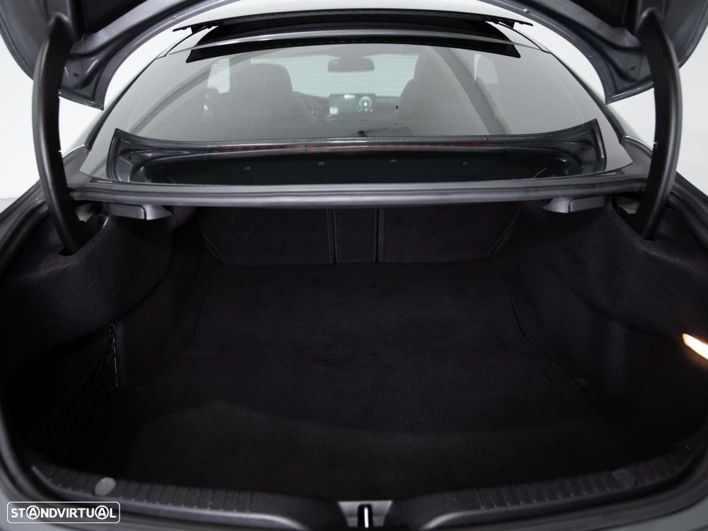 Mercedes-Benz C 220 - 10