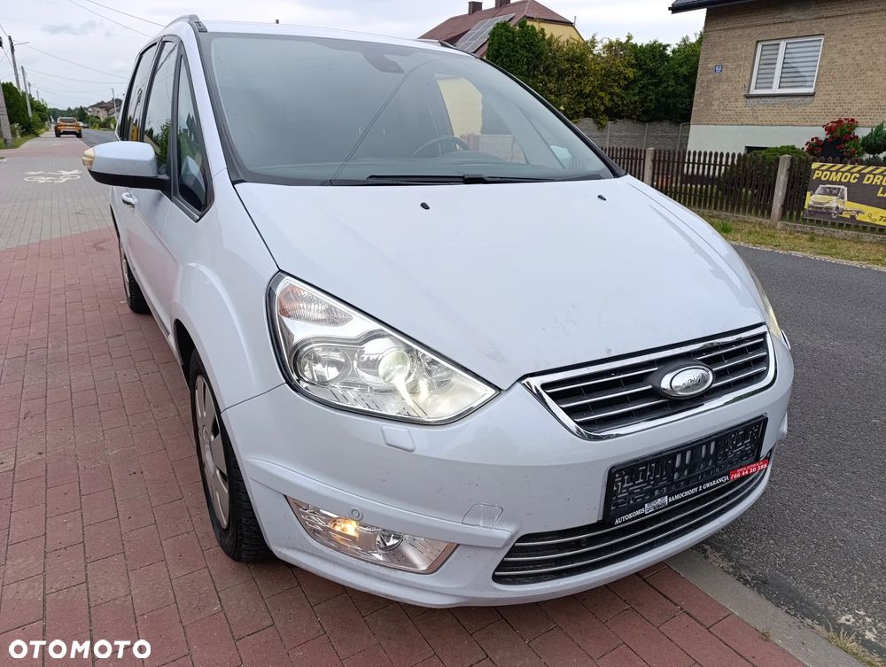 Ford Galaxy - 21