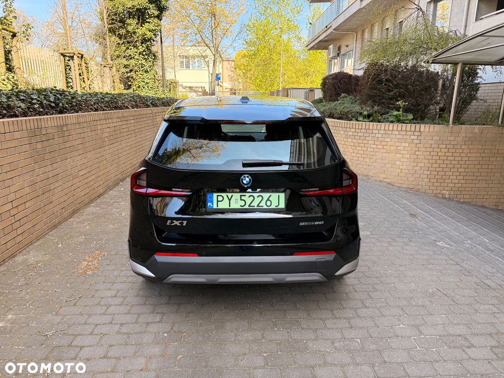 BMW iX1 eDrive20 - 4