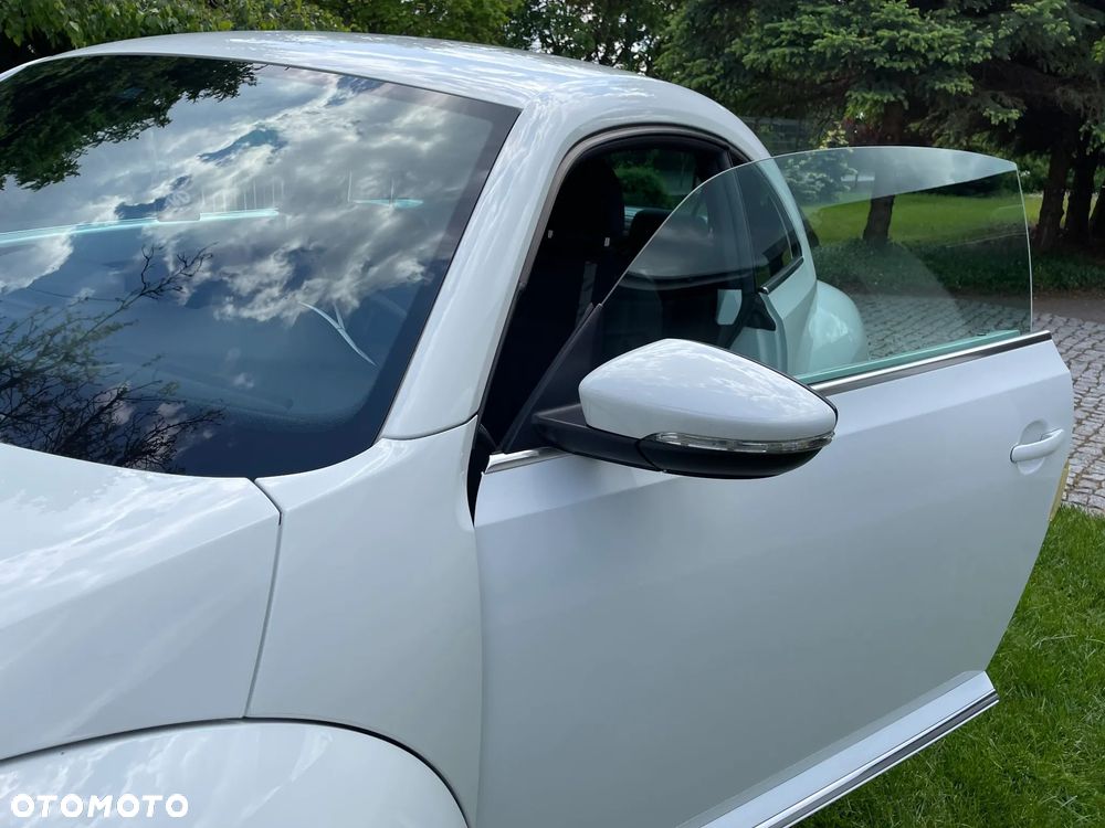 Volkswagen Beetle 1.4 TSI BMT Design DSG - 18