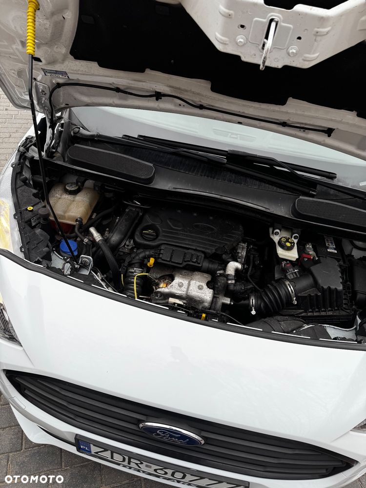 Ford Transit Connect - 11