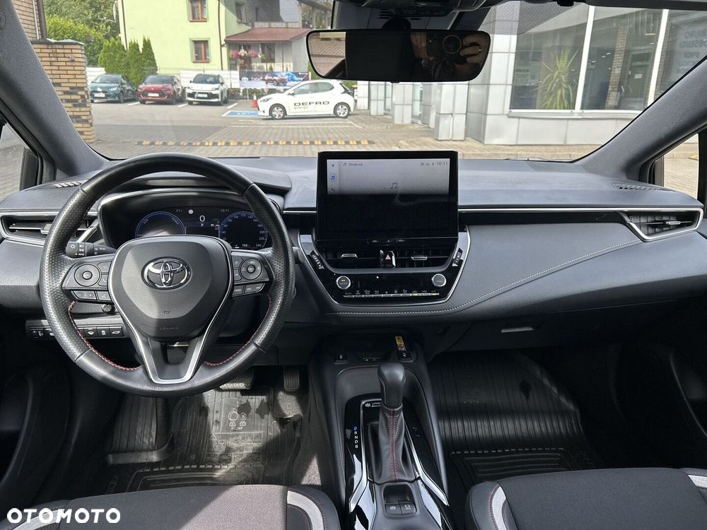 Toyota Corolla 1.8 Hybrid GR Sport Dynamic - 16