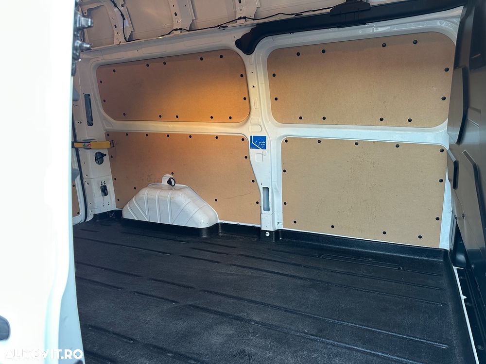 Ford Transit Custom - 9