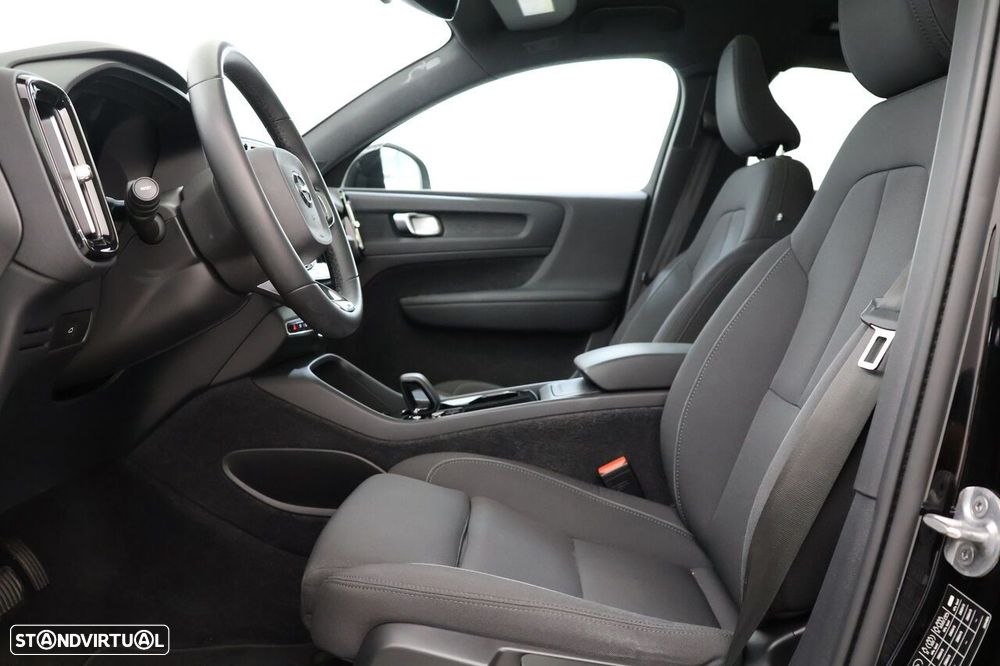 Volvo C40 Recharge Core - 4
