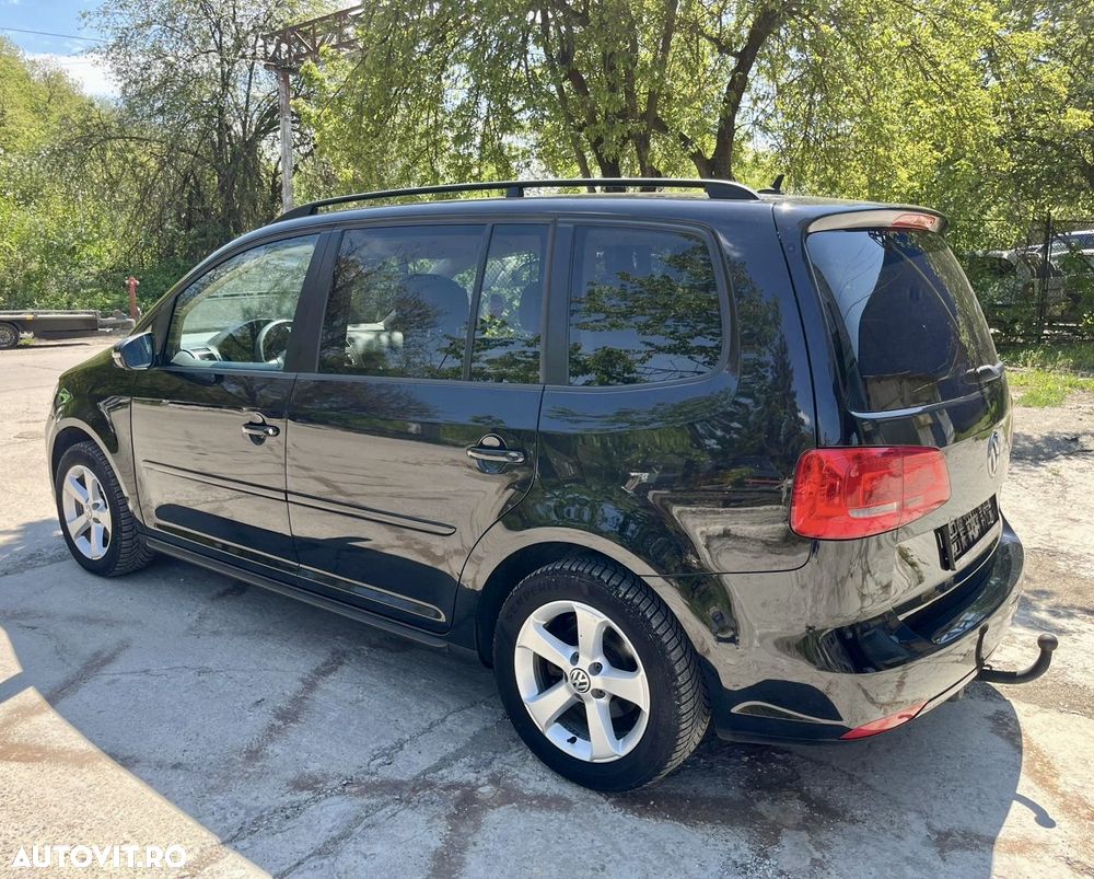 Volkswagen Touran 1.6 TDI DPF DSG Life - 5