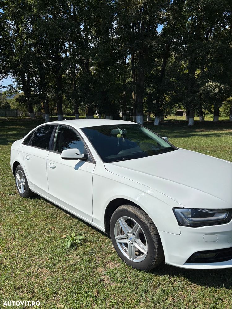 Audi A4 Limuzina - 2