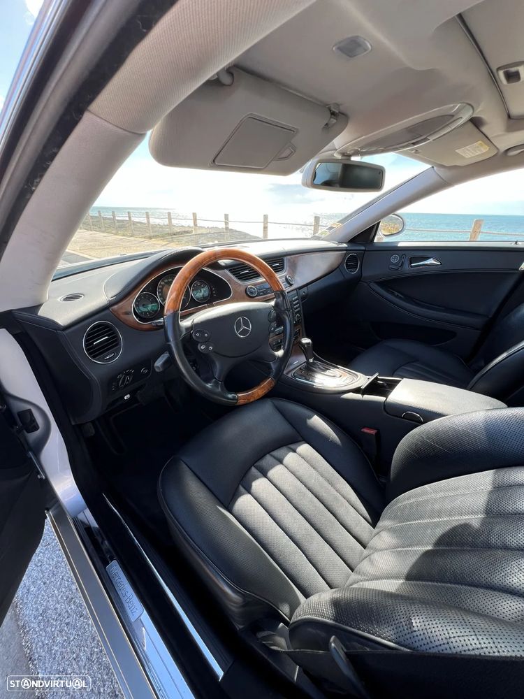 Mercedes-Benz CLS 500 Standard - 5