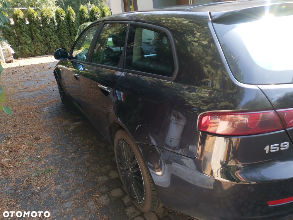 Alfa Romeo 159 Sportwagon 1.9 JTDM 16V DPF Distinctive - 5