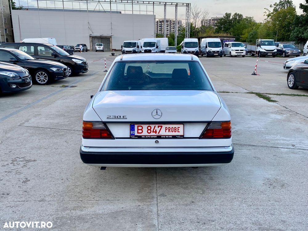 Mercedes-Benz W124 - 9