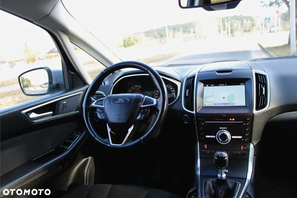 Ford S-Max 2.0 TDCi Titanium - 25