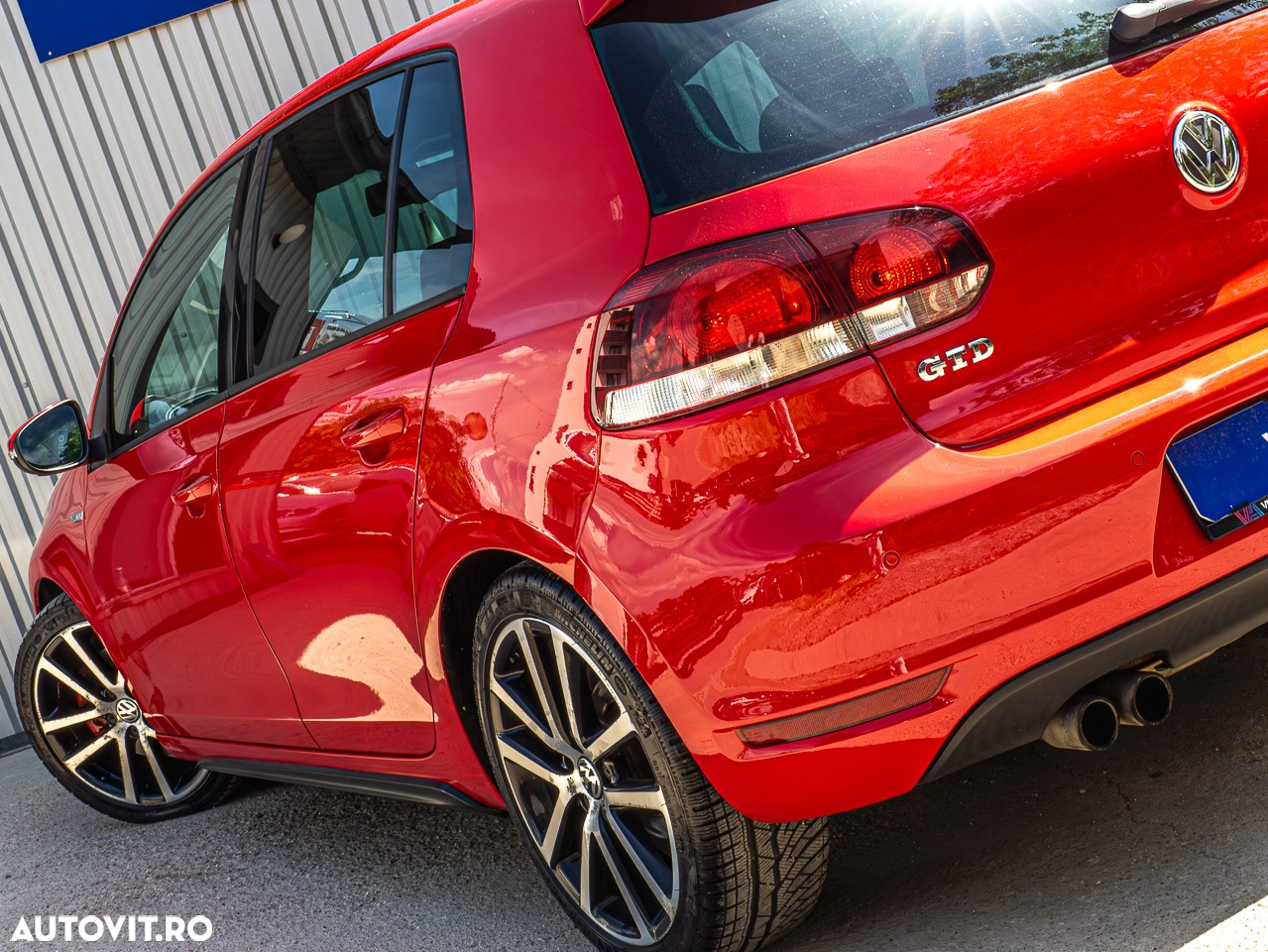 Volkswagen Golf 2.0 DPF GTD DSG - 13