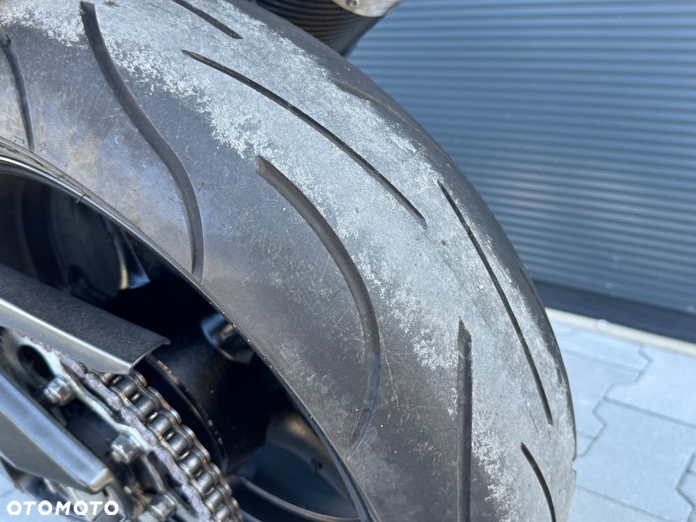 Yamaha R6 - 13
