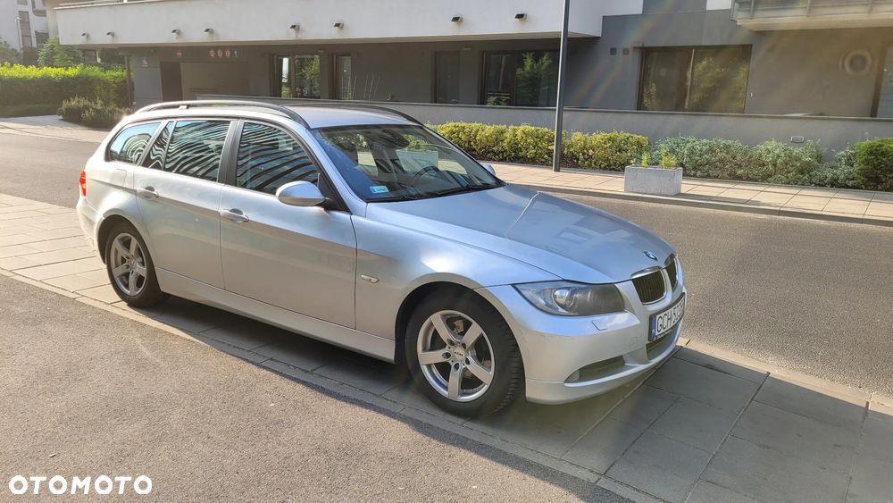 BMW Seria 3 320d DPF - 8