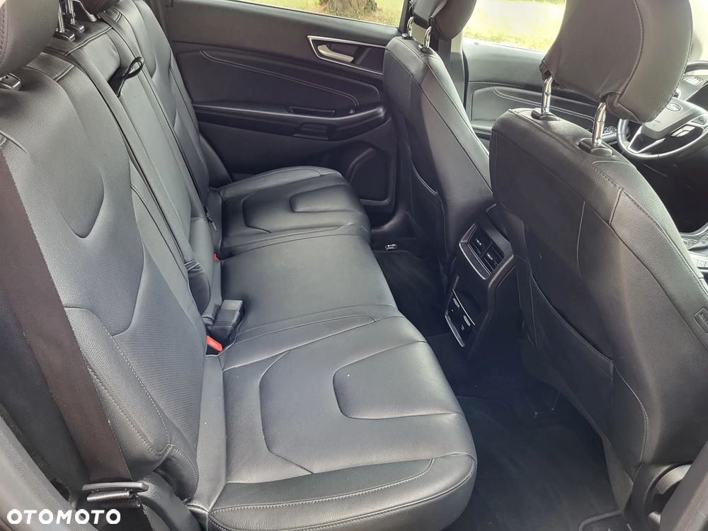 Ford Edge 2.0 TDCi Bi-Turbo 4x4 Titanium - 18
