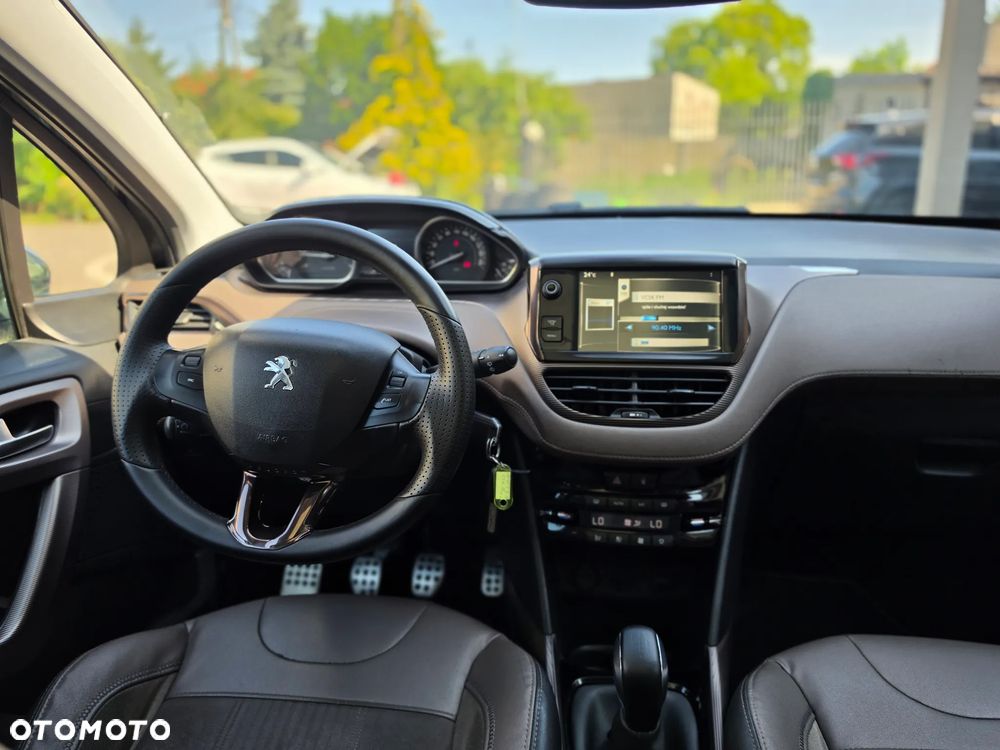 Peugeot 2008 - 32
