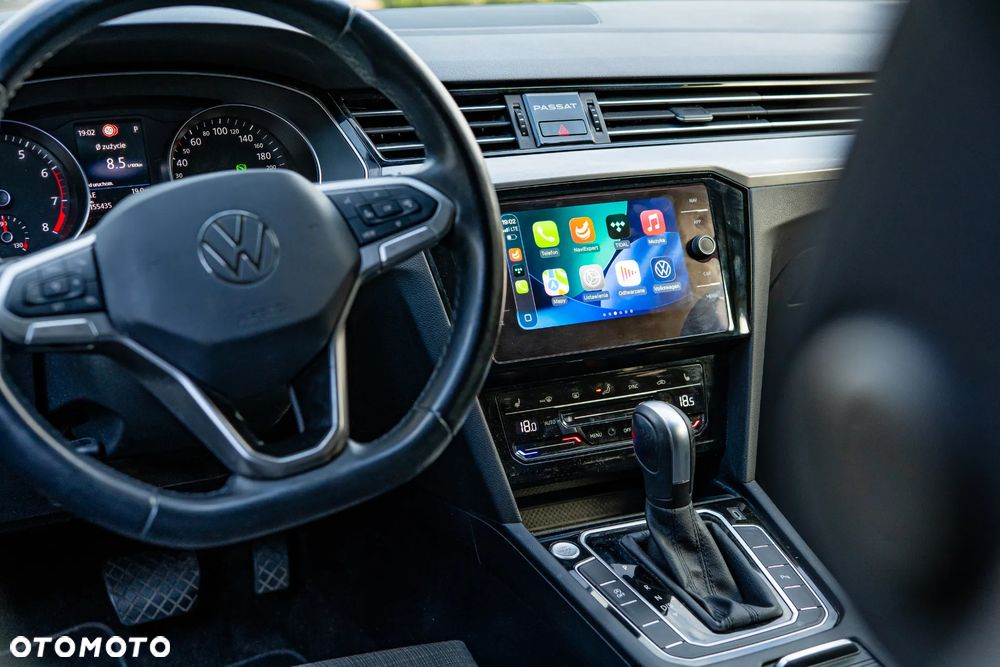 Volkswagen Passat 2.0 TSI Business DSG - 7