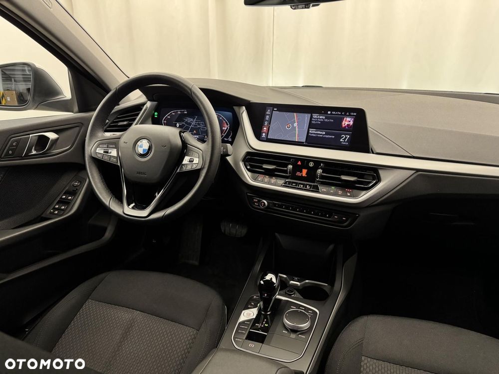 BMW Seria 1 - 19