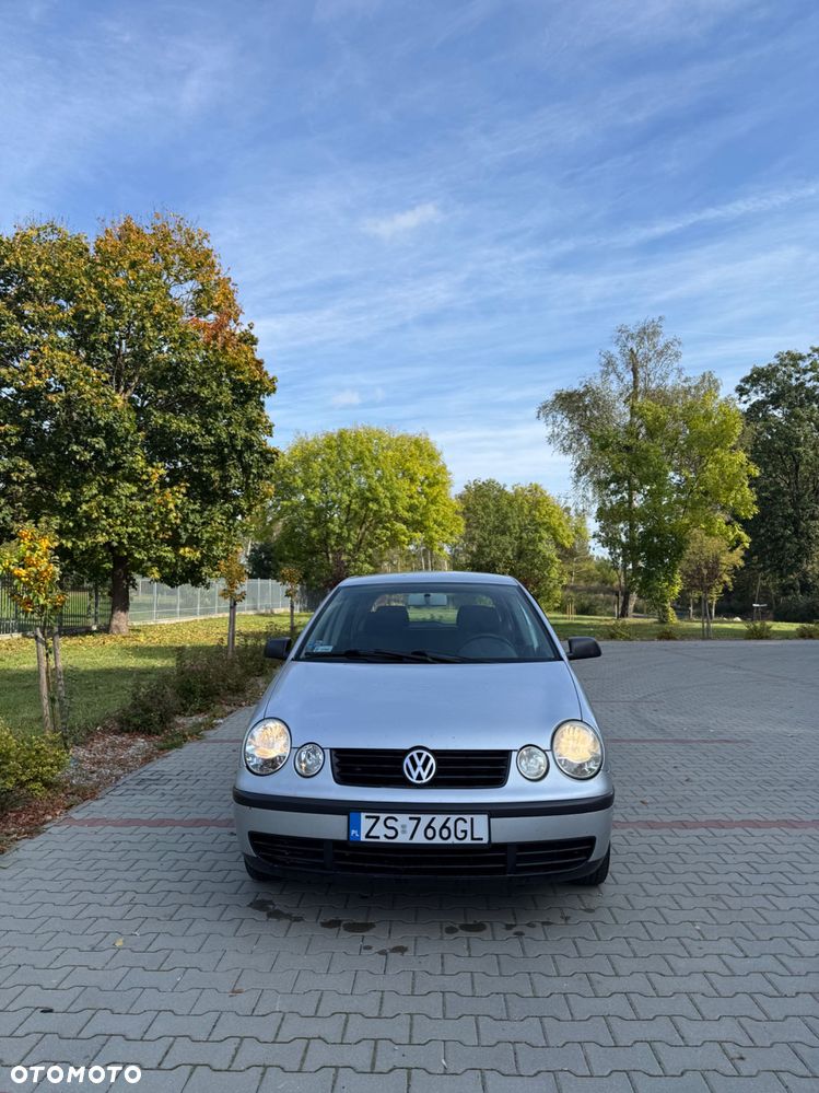 Volkswagen Polo 2003 photo 3