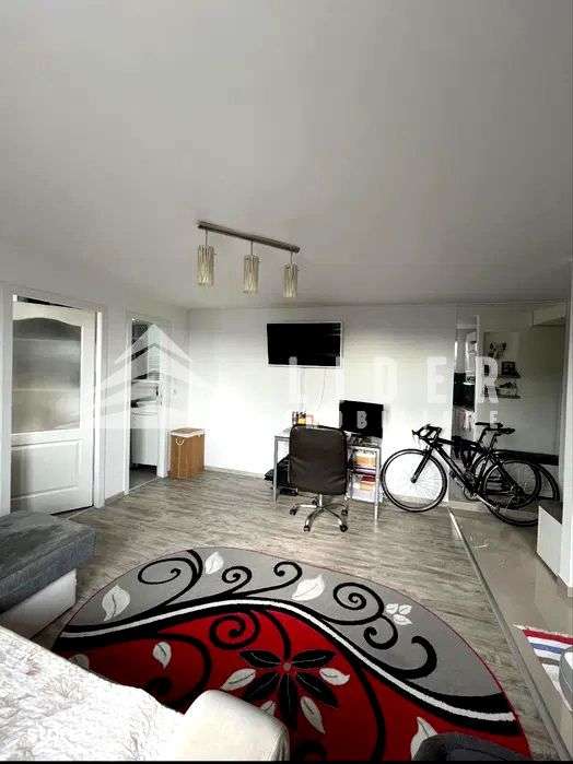 Apartament living cu bucatarie, dormitor de vanzare zona Piata Hermes — fotografia 3