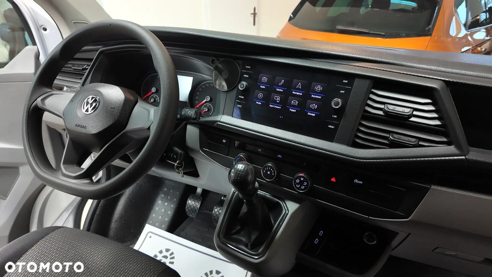 Volkswagen Transporter - 35