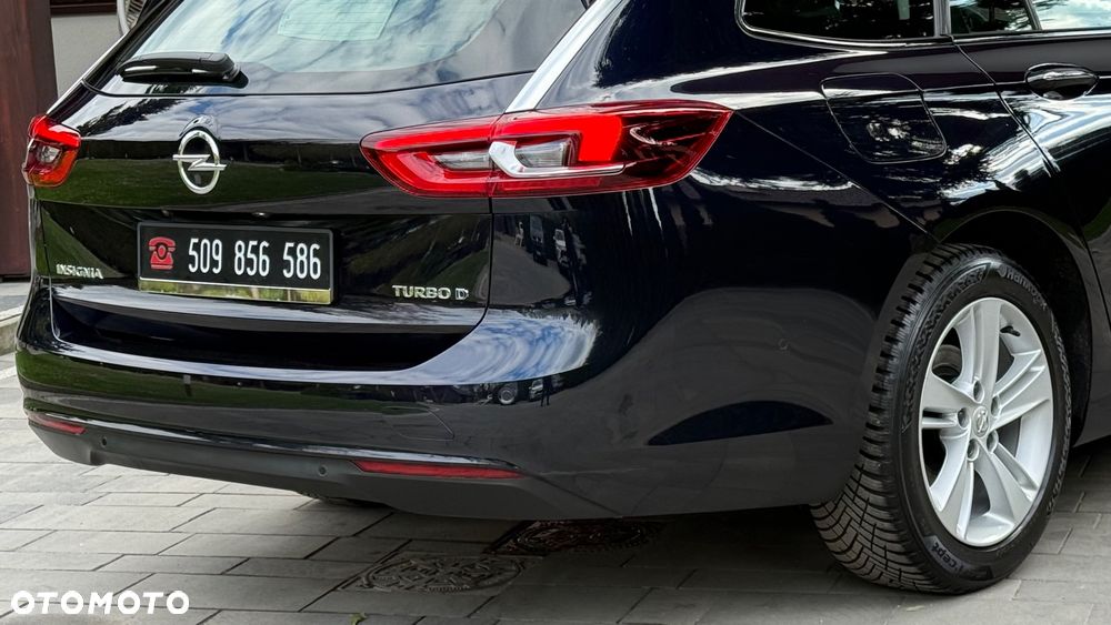 Opel Insignia 2.0 CDTI automatik Business Edition - 24
