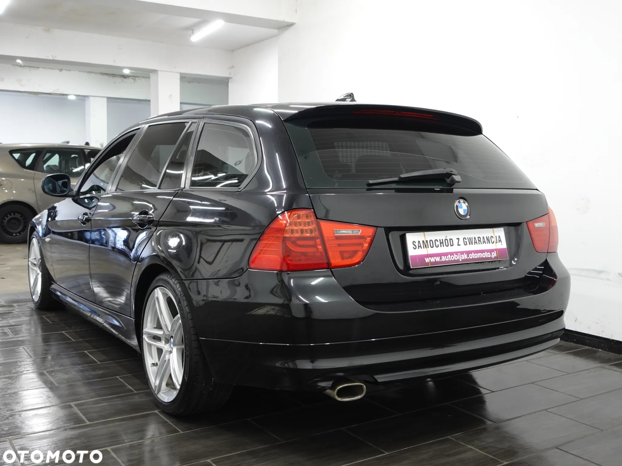 BMW Seria 3 320d DPF Touring - 7
