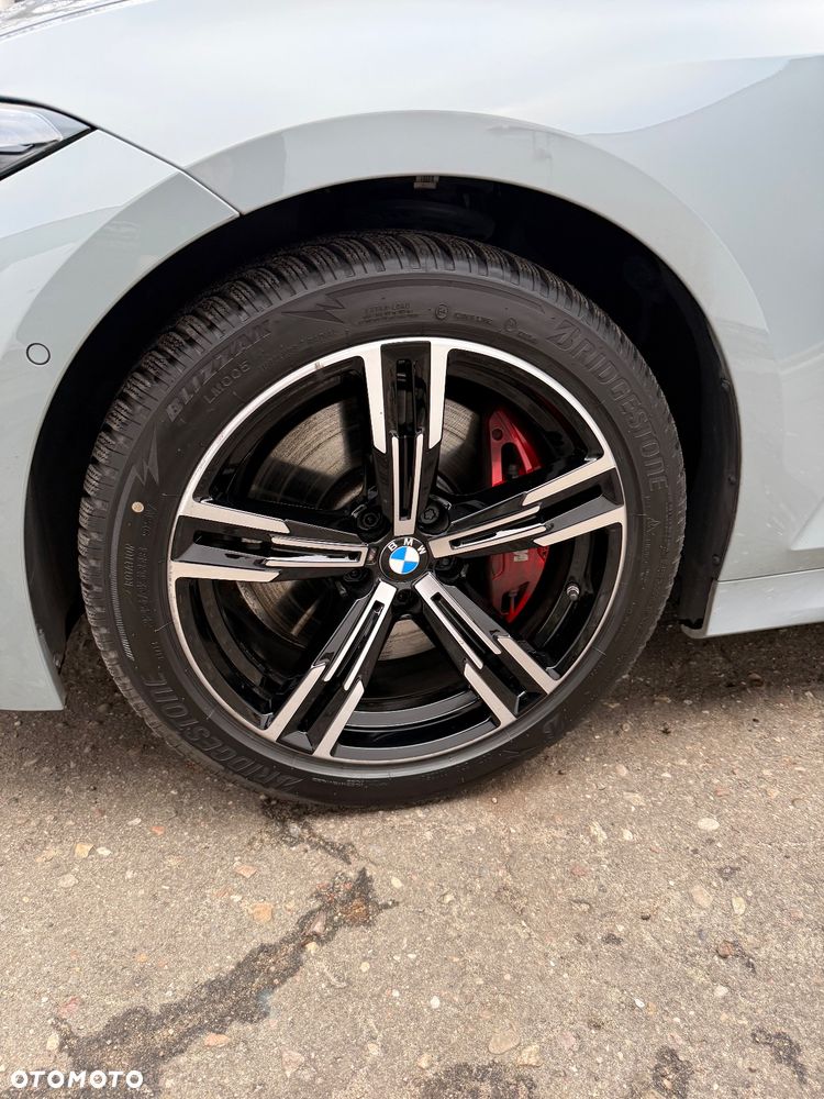 BMW Seria 3 330i xDrive - 17