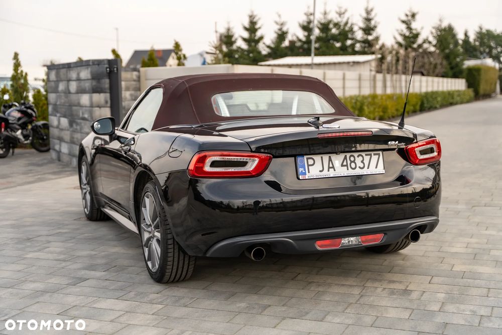 Fiat 124 Spider - 7