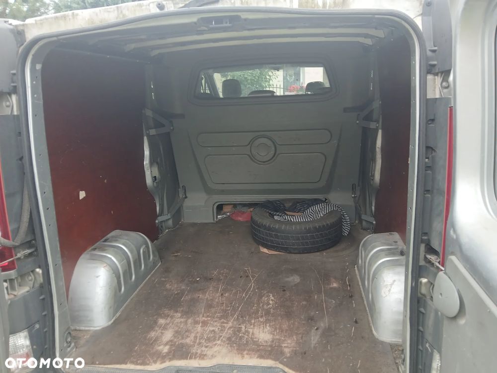 Opel VIVARO - 8