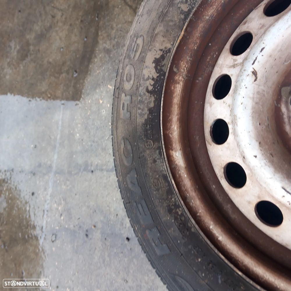 Jantes e pneus R14 Volkswagen Caddy ano 1999 - 5