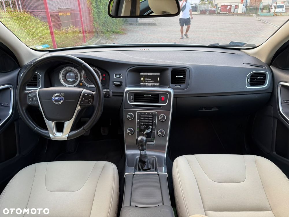 Volvo S60 D4 Edition - 10