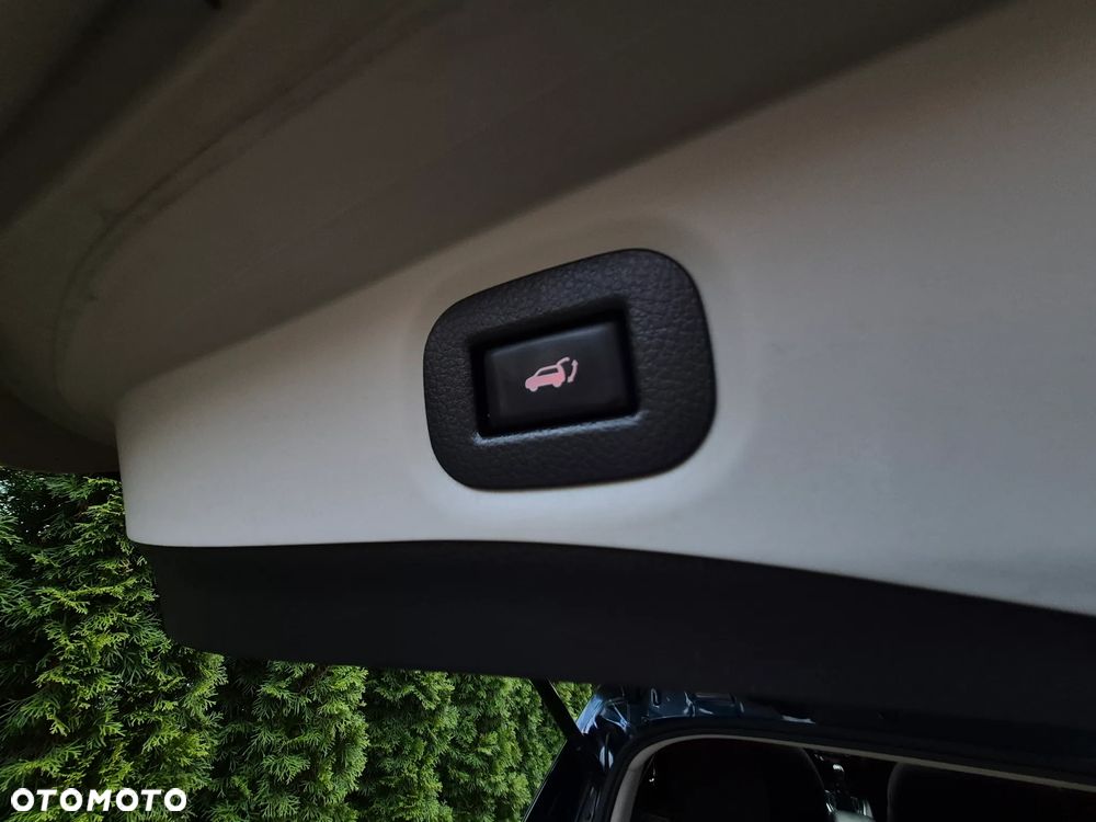 Nissan X-Trail 1.6 DIG-T N-Vision - 37