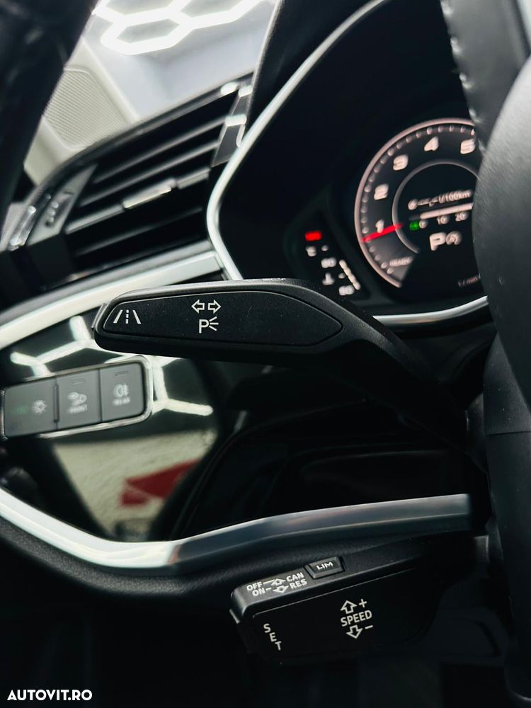 Audi Q3 40 TFSI quattro S tronic S line - 30