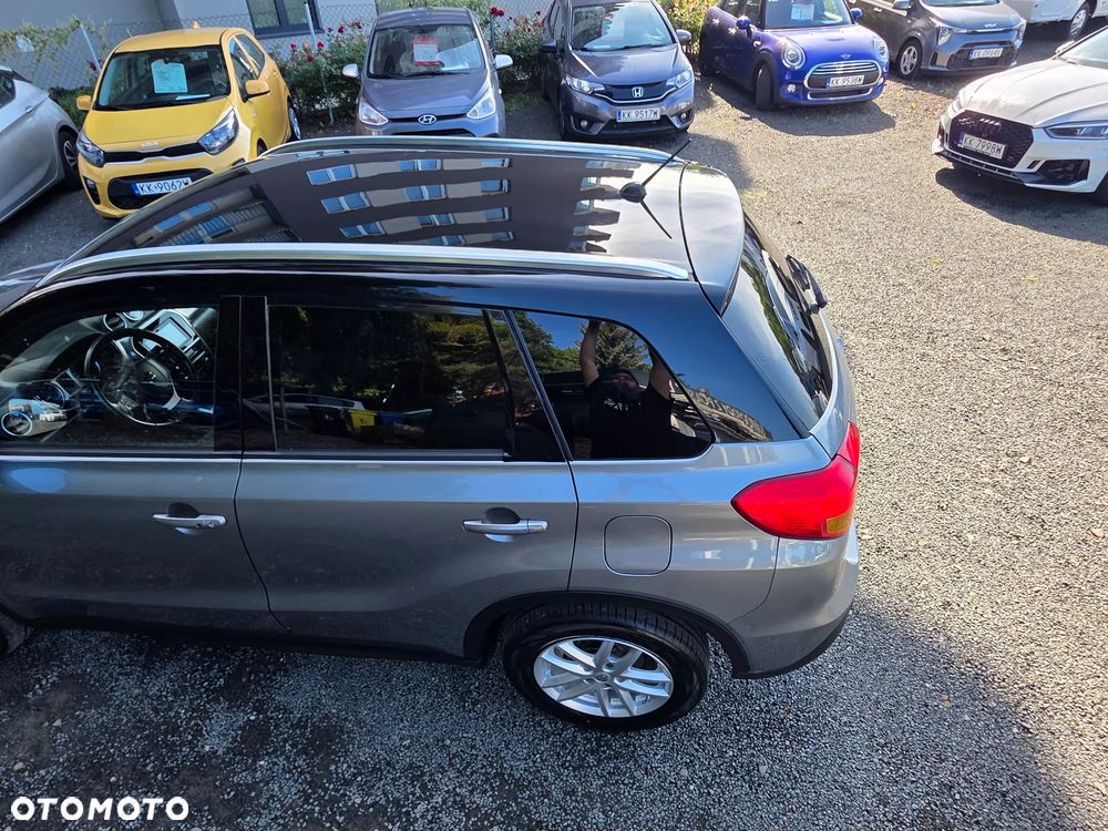Suzuki Vitara 1.6 XLED SUN 4WD - 38