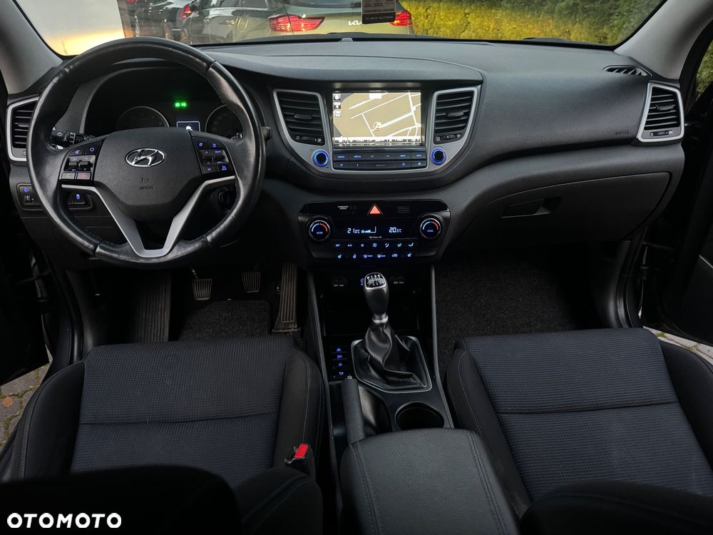 Hyundai Tucson 1.6 GDi 2WD Select - 26