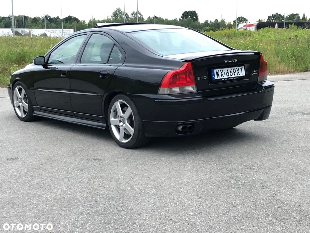 Volvo S60 2.5 R - 10