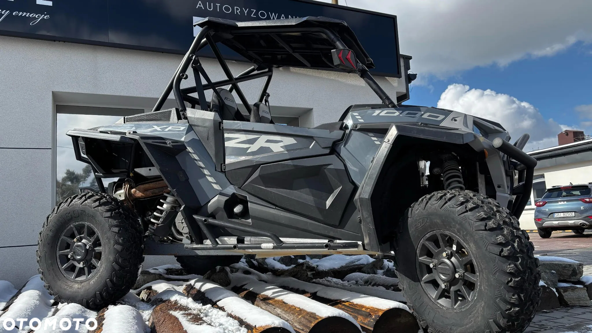 Polaris RZR - 19