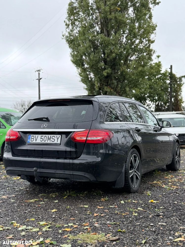 Mercedes-Benz C - 3