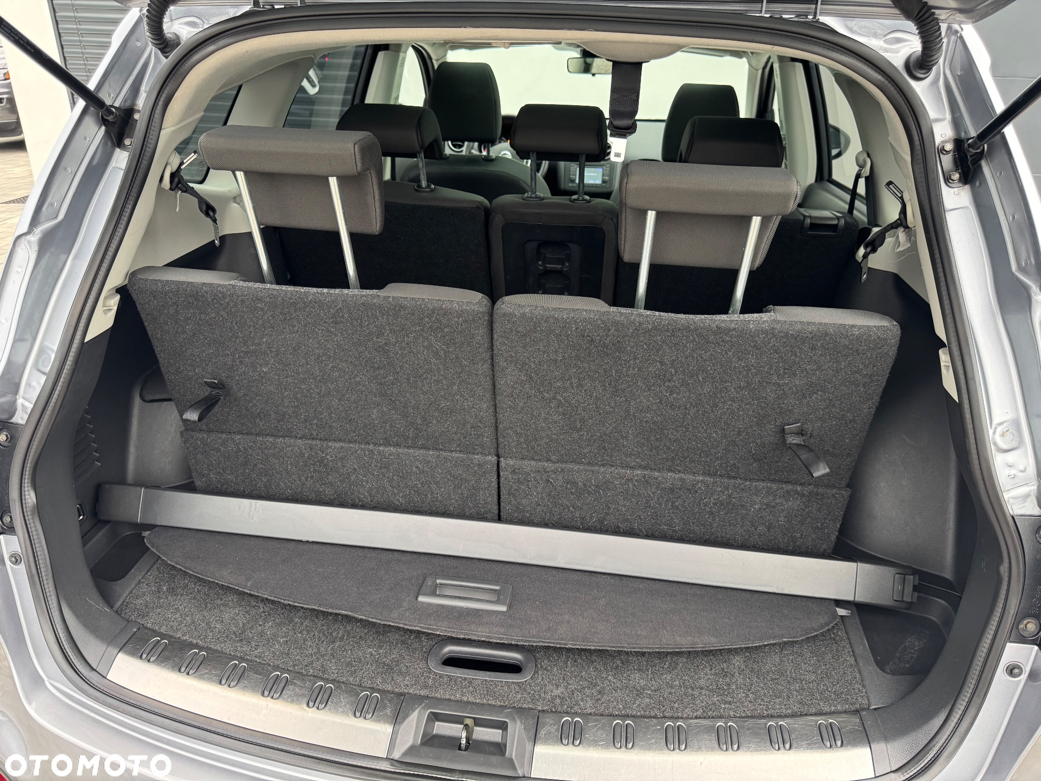 Nissan Qashqai+2 1.6 I-Way - 38