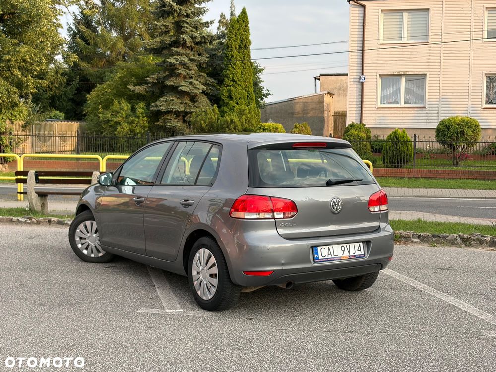 Volkswagen Golf 1.6 TDI DPF Comfortline - 8