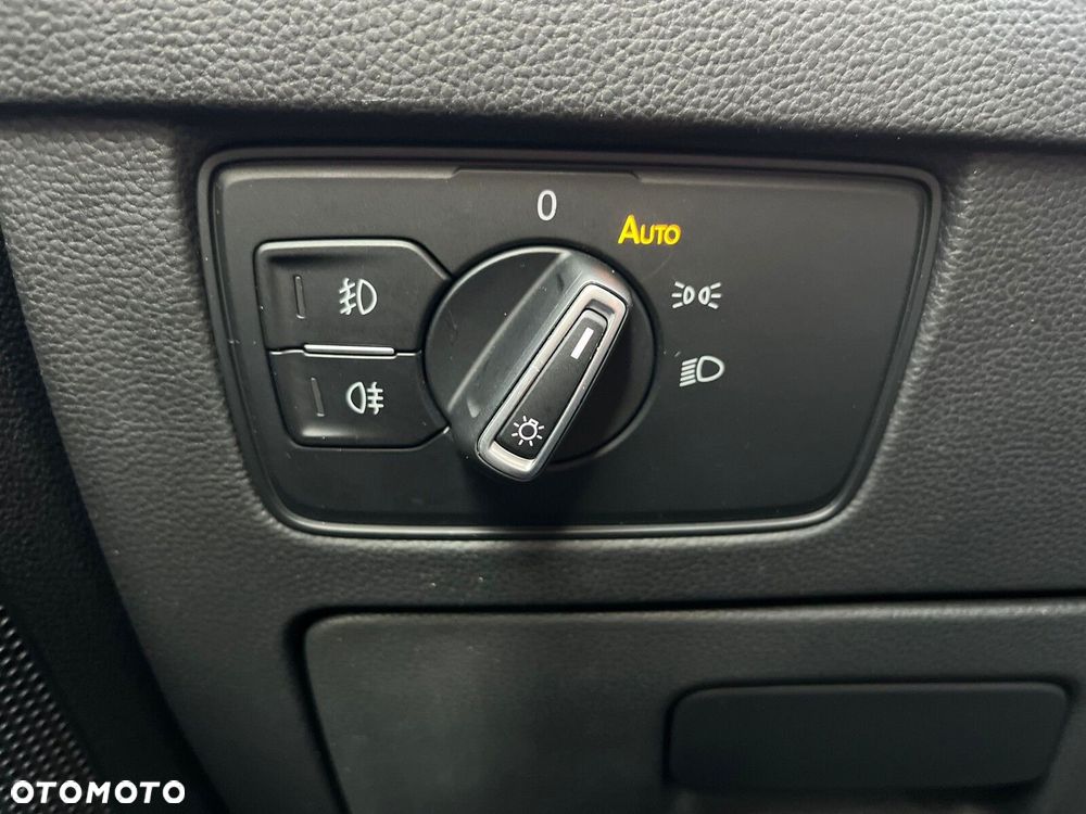 Volkswagen Passat 1.5 TSI EVO Business DSG - 19